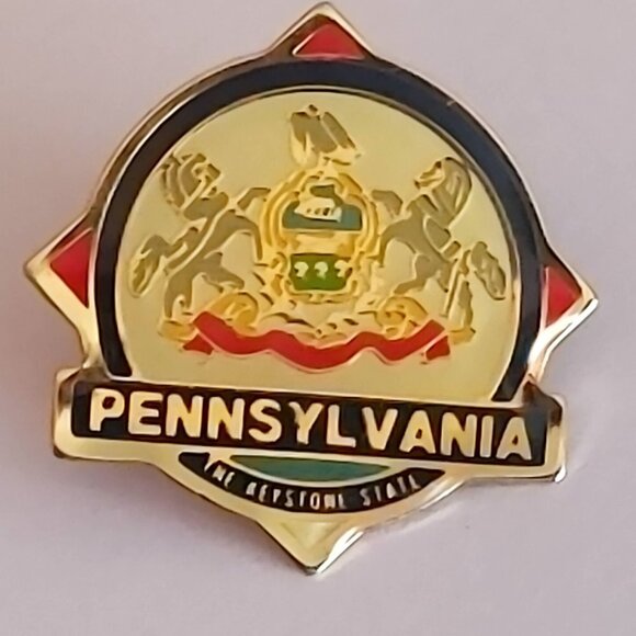 PENNSYLVANIA PIN The Keystone State Pin Back Coat of arms of Pennsylvania PIN - Picture 1 of 2